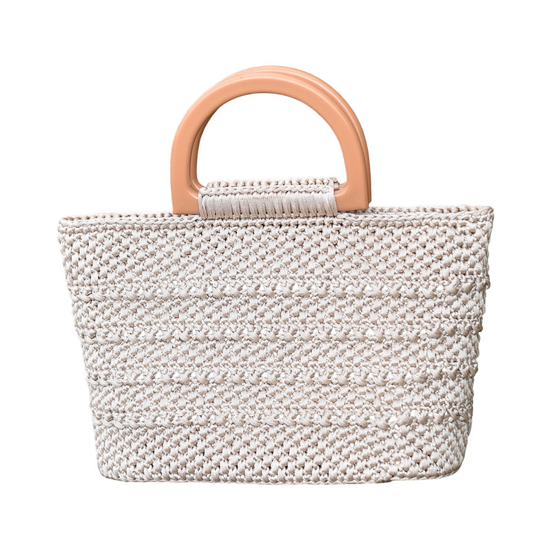 Bolso con asa superior color crema tejido a mano