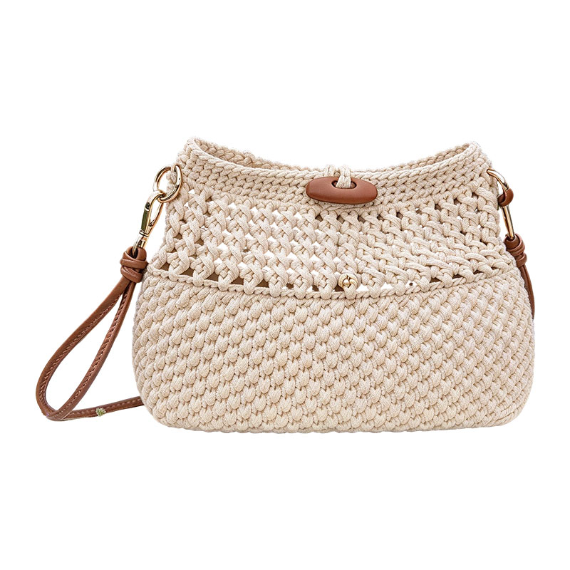 Bolso bandolera blanquecino